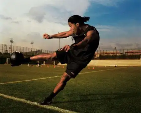 仅靠说教已 仅靠说教已